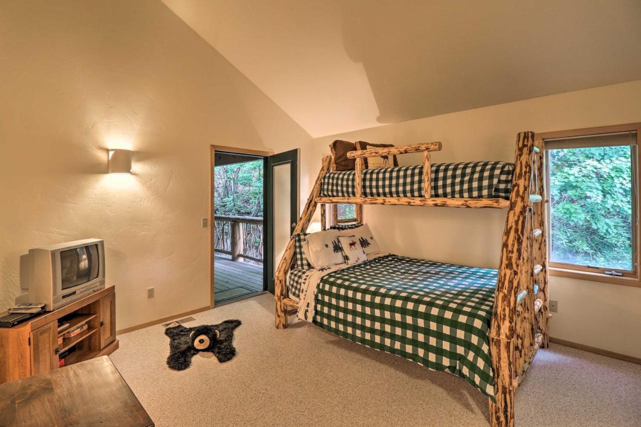Rustic Home On Whitefish Mountain, Near Ski Run! エクステリア 写真